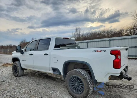 2021 Chevrolet Silverado K2500 Heavy Duty z USA, uszkodzony, nr VIN 1GC4YLEY1MF162362